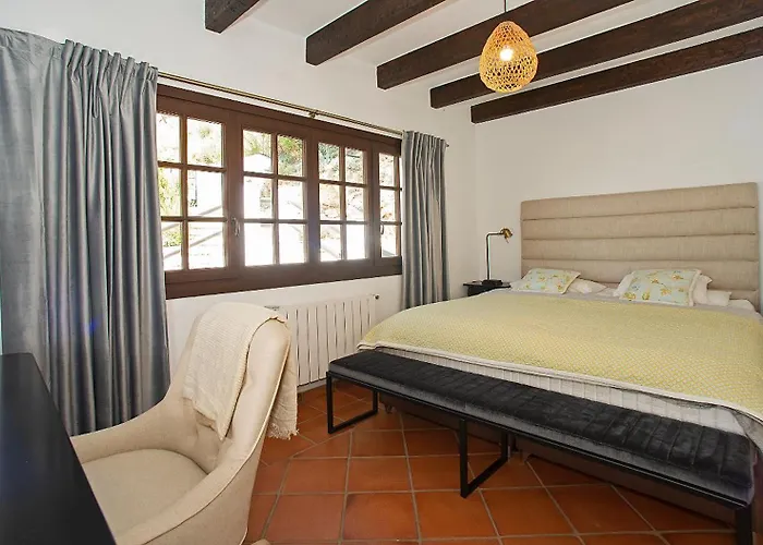 Private With Pool And Amazing Views Villa