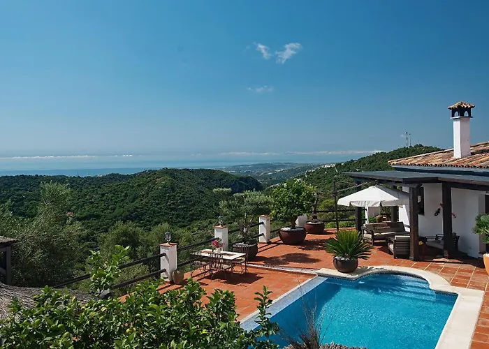 Private With Pool And Amazing Views Casares