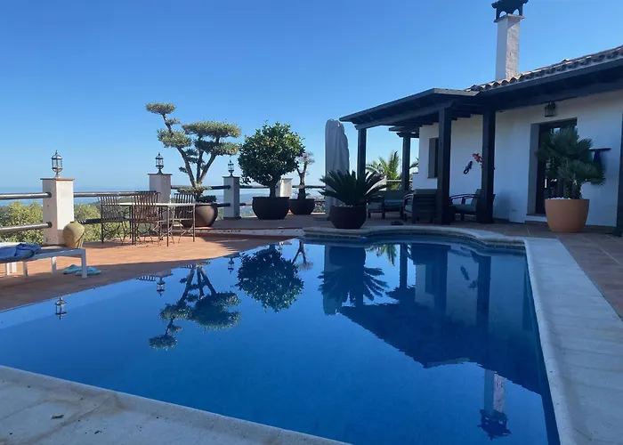 Private With Pool And Amazing Views Villa