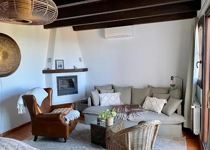 Private With Pool And Amazing Views Casares